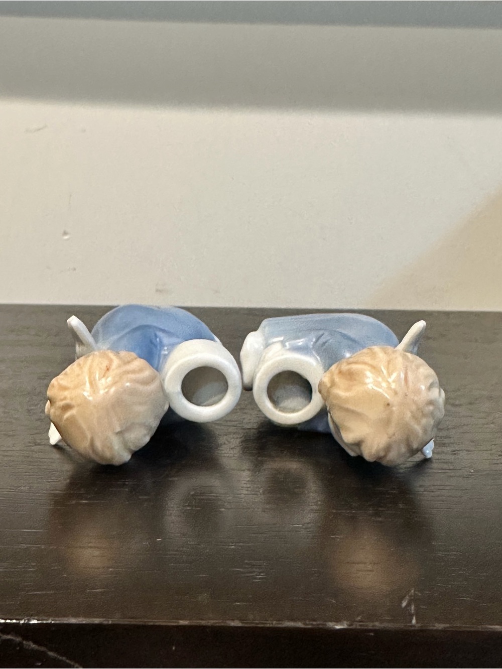 Colonial Candle Blue Angel Pair Tealight Holders - Picture 9 of 10